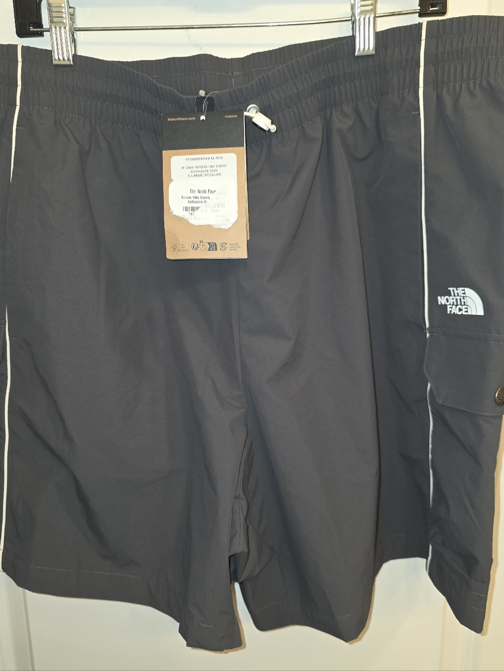 The North Face M 2000 Boreas Hiking Gray Cargo Shorts Size XL